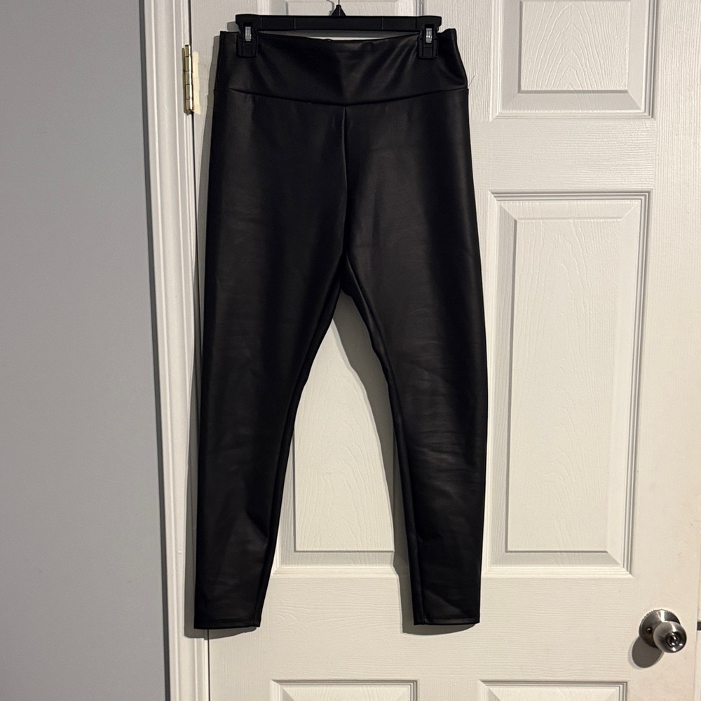 Express Women's Black Faux Leather Leggings